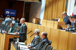 FPÖ-Wirtschaftssprecher Axel Kassegger im Hohen Haus.